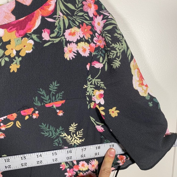 NWT Julia Jordan Black Floral Maxi Dress Size 12 Flutter Sleeve V-Neck - Picture 16 of 16